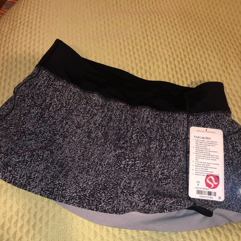 Lulu lemon tennis skirt